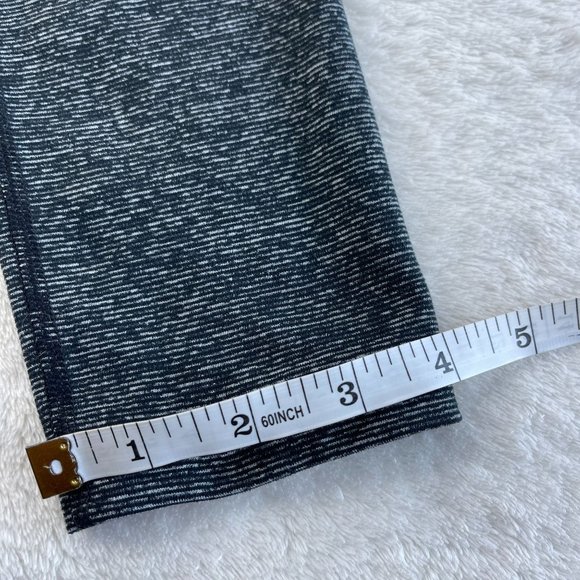 Under Armour Studio Fitted Leggings Womens Gray Pull On Full Length Stretch Sz S - Picture 7 of 8